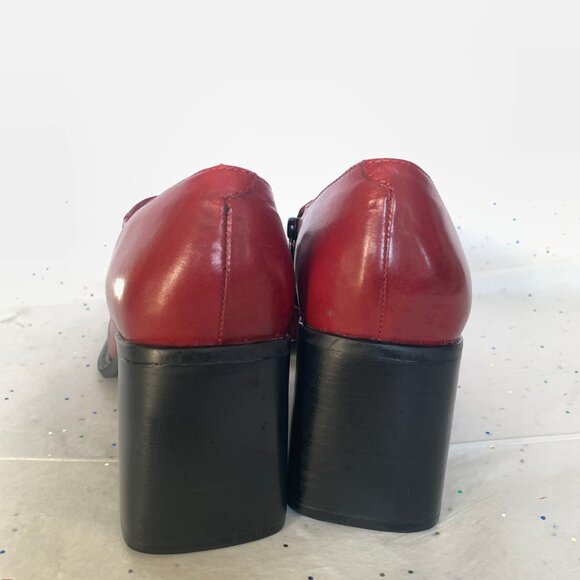 Diba Vtg Y2K Red Square Toe Flat Toe Box Block Heel Loafers Zip Side - Sz 8.5 - Picture 11 of 15